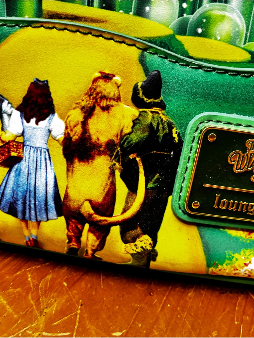Loungefly Green Emerald City Wizard of Oz Mini Backpack, excellent condition - Picture 2 of 5
